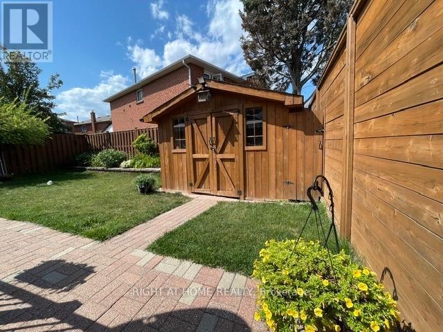 70 Bellona Street, Vaughan, Ontario  L4L 6R4 - Photo 8 - N13678676