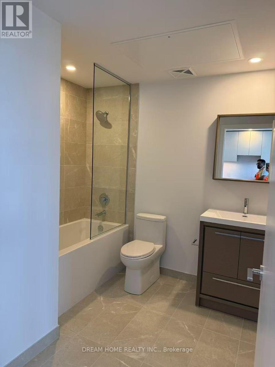 21 Meadowdale Road, Vaughan, Ontario L4K 0H6 - Photo 5 - N13678684