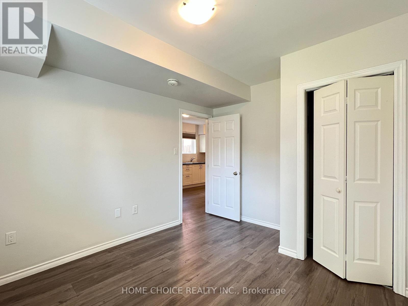 Unit 1 (First Floor) - 30 Porritt Street, Barrie, Ontario  L4N 6Y3 - Photo 12 - S13678678