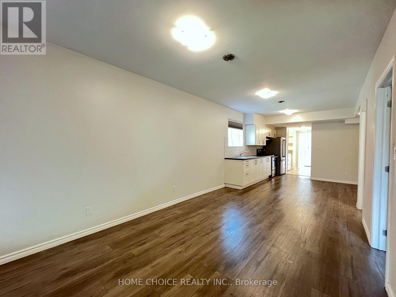 Unit 1 (First Floor) - 30 Porritt Street, Barrie, Ontario  L4N 6Y3 - Photo 7 - S13678678