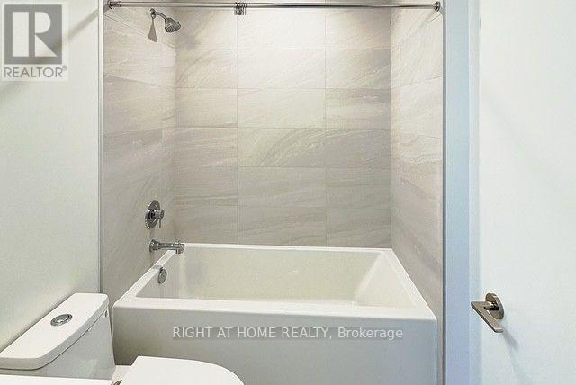 2206 - 400 King Street W, Toronto, Ontario  M5V 0X8 - Photo 3 - C13678652
