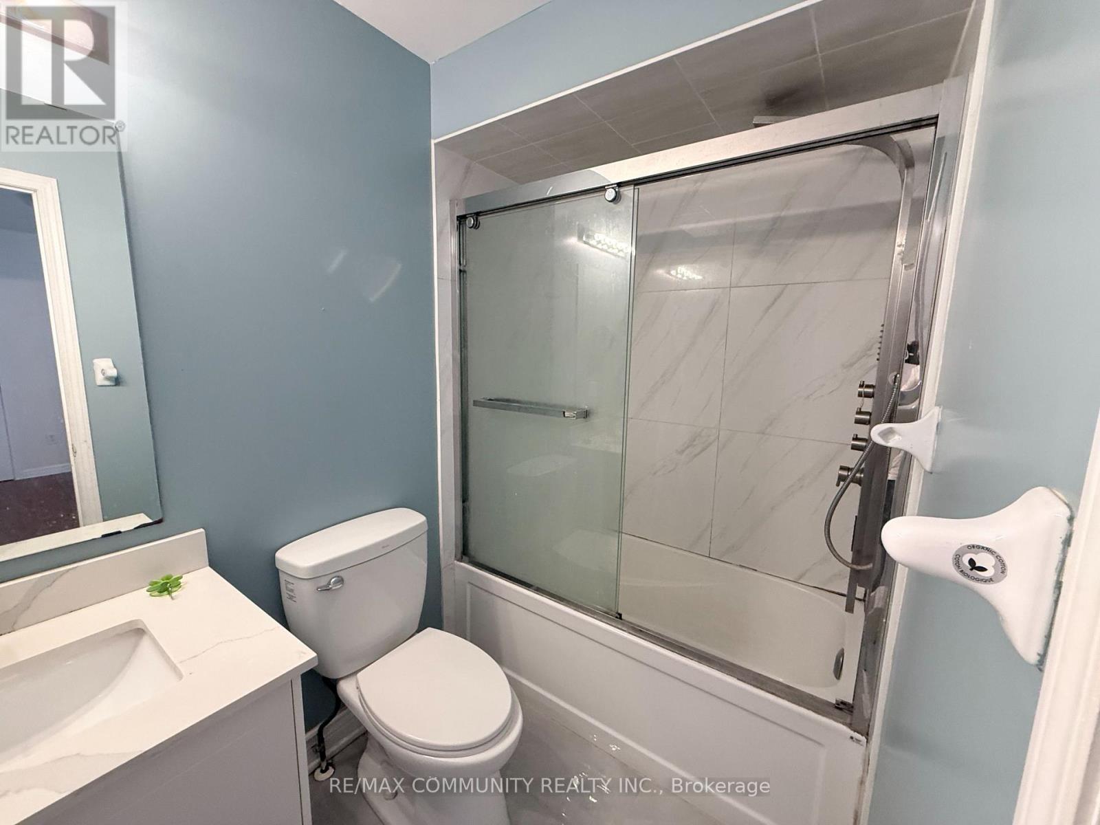26 Grosbeak Crescent, Toronto, Ontario  M1X 1X1 - Photo 13 - E13553526