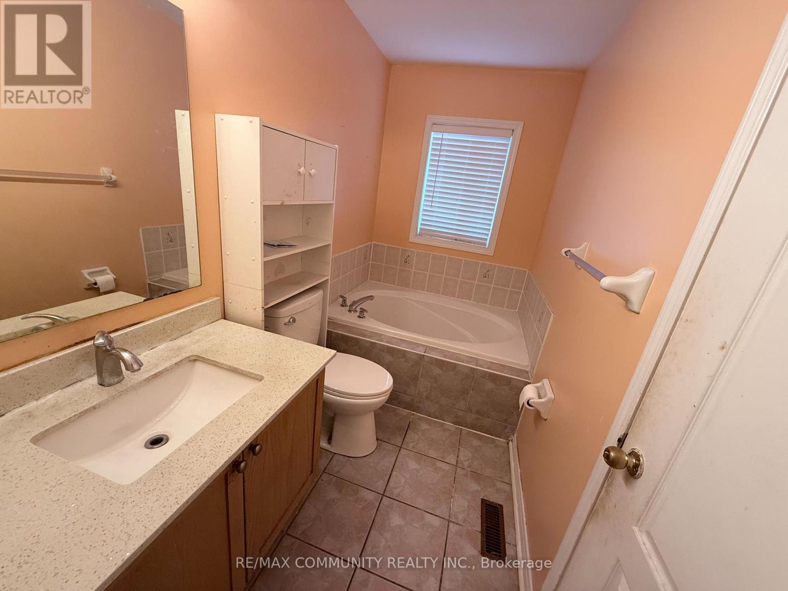 26 Grosbeak Crescent, Toronto, Ontario  M1X 1X1 - Photo 11 - E13553526