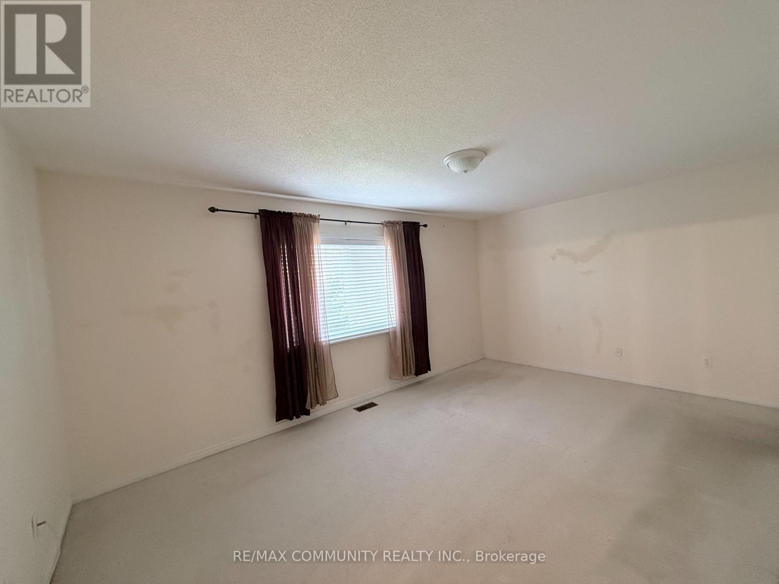 26 Grosbeak Crescent, Toronto, Ontario  M1X 1X1 - Photo 9 - E13553526