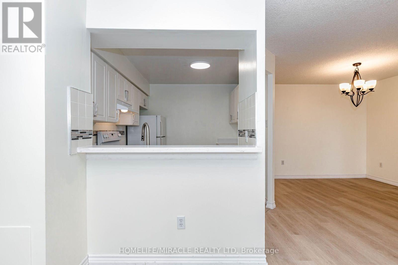804 - 12 Laurelcrest Street, Brampton, Ontario  L6S 5Y4 - Photo 18 - W13678688