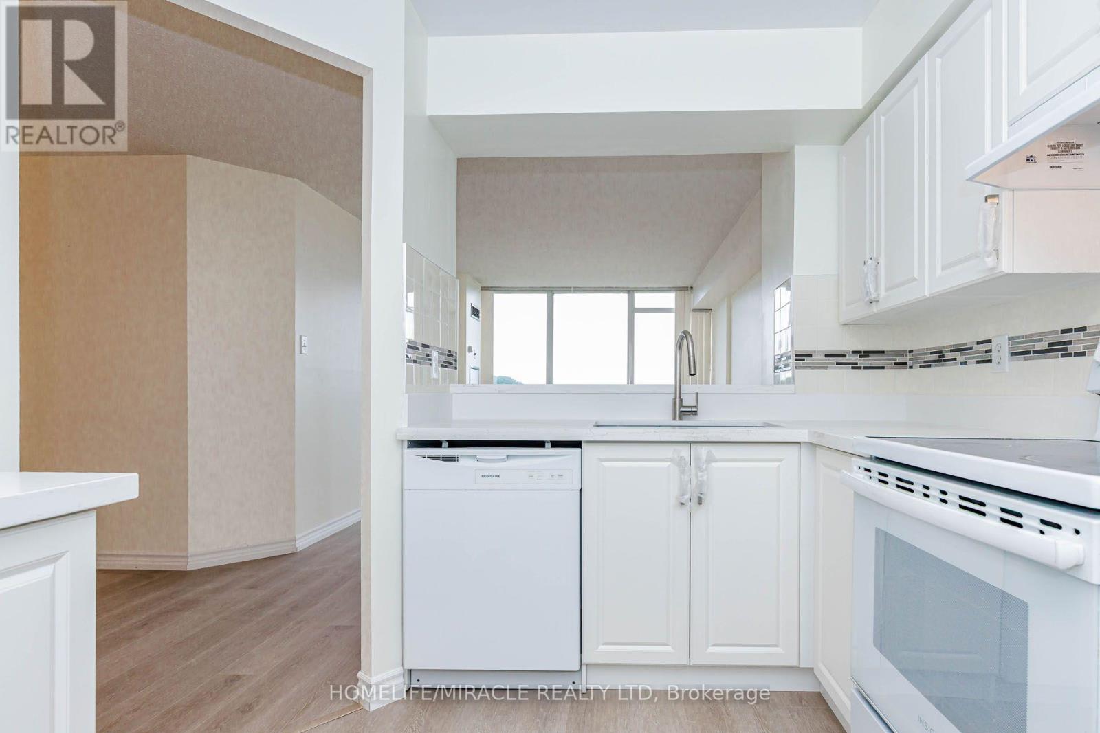 804 - 12 Laurelcrest Street, Brampton, Ontario  L6S 5Y4 - Photo 25 - W13678688
