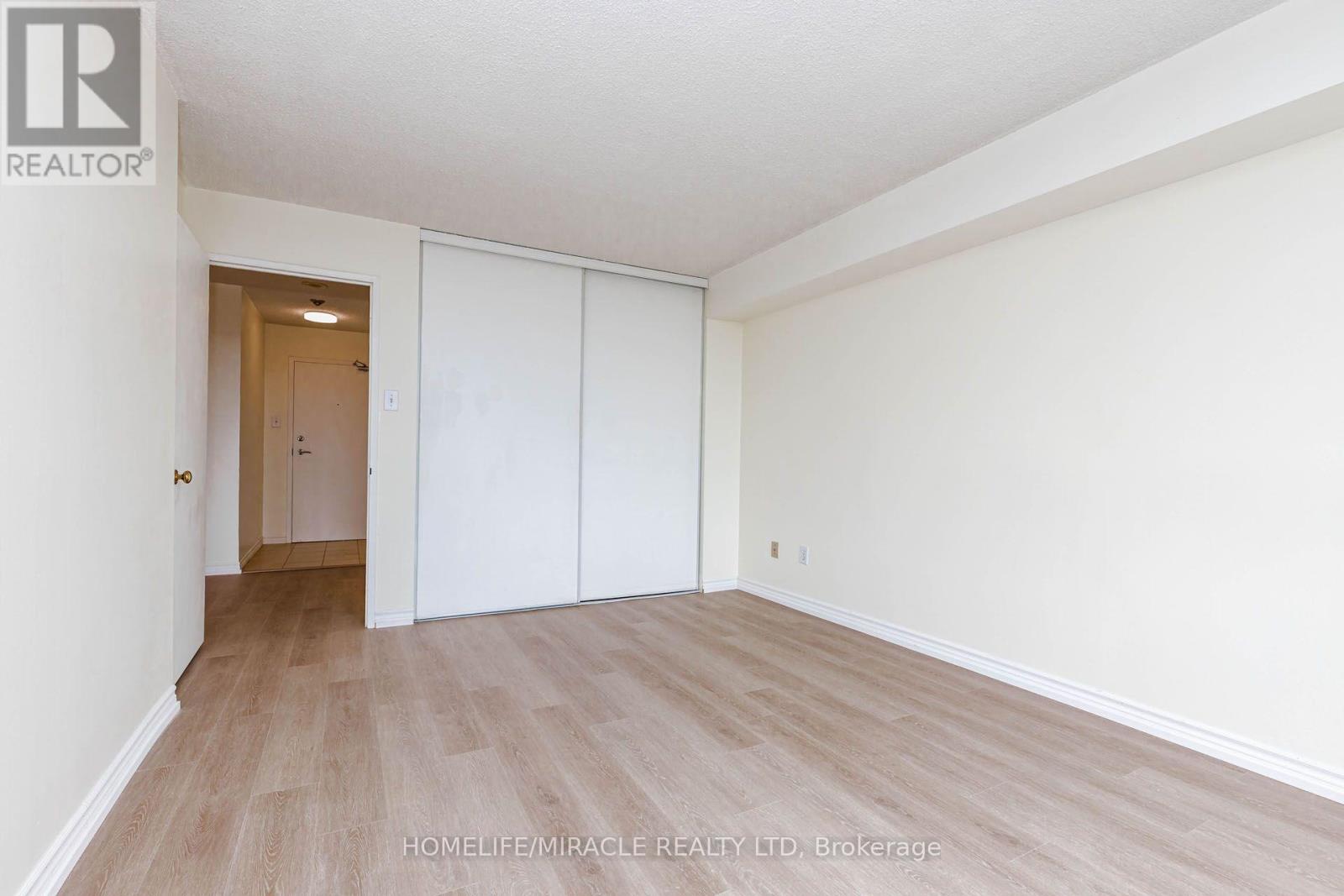 804 - 12 Laurelcrest Street, Brampton, Ontario  L6S 5Y4 - Photo 31 - W13678688