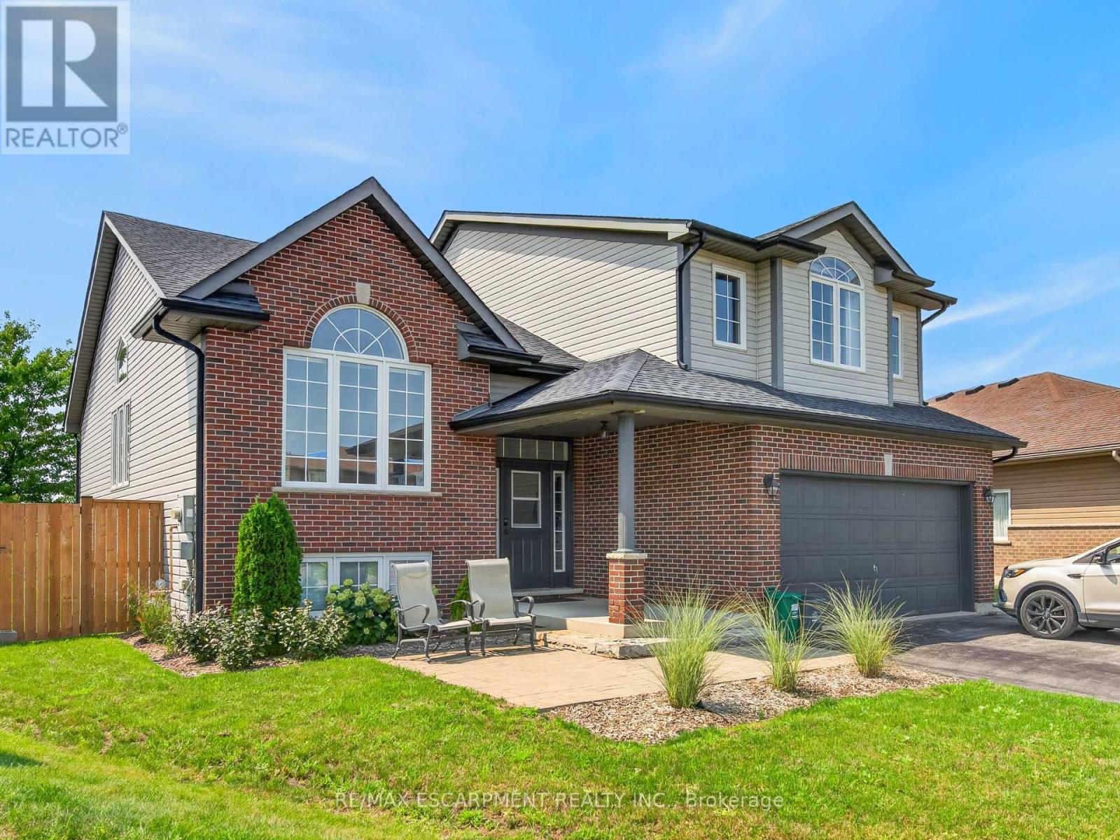 86 GOLDEN ACRES DRIVE, West Lincoln, Ontario
