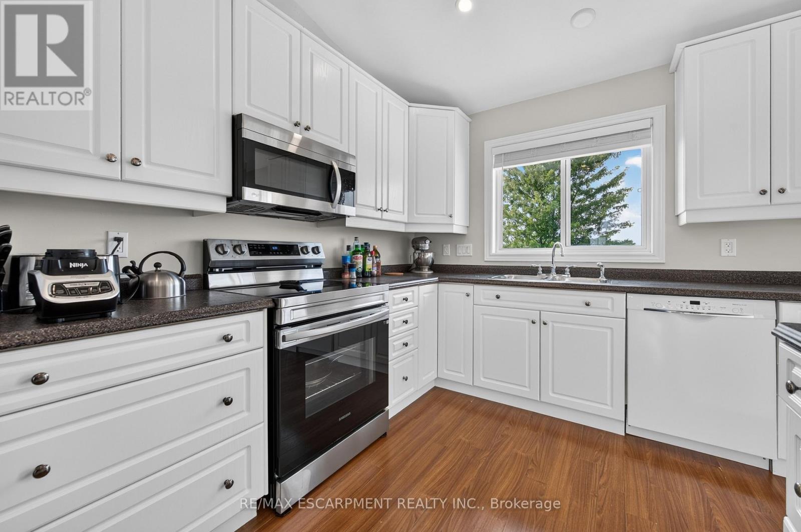86 Golden Acres Drive, West Lincoln, Ontario  L0R 2A0 - Photo 22 - X13678686