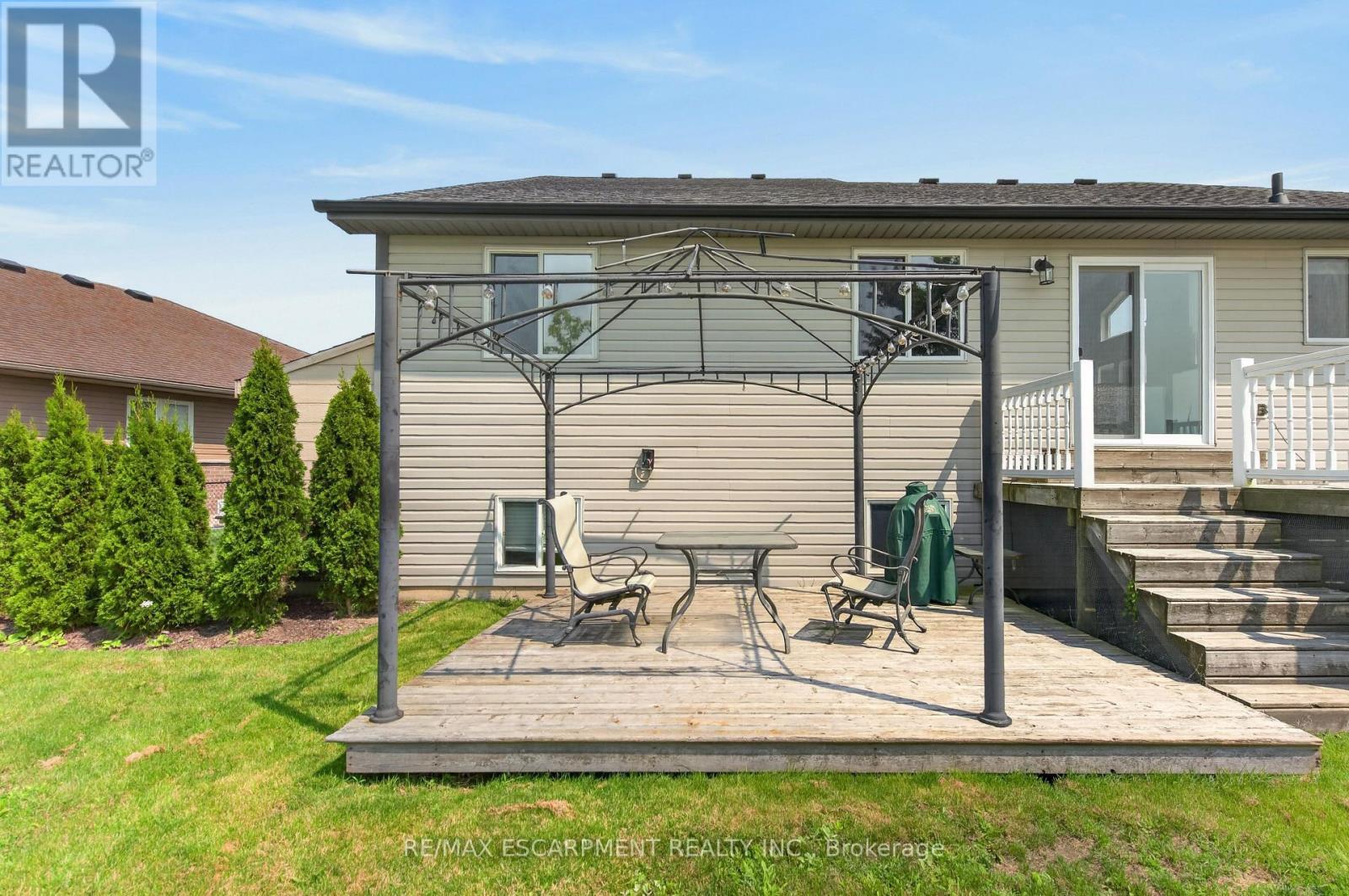 86 Golden Acres Drive, West Lincoln, Ontario  L0R 2A0 - Photo 46 - X13678686