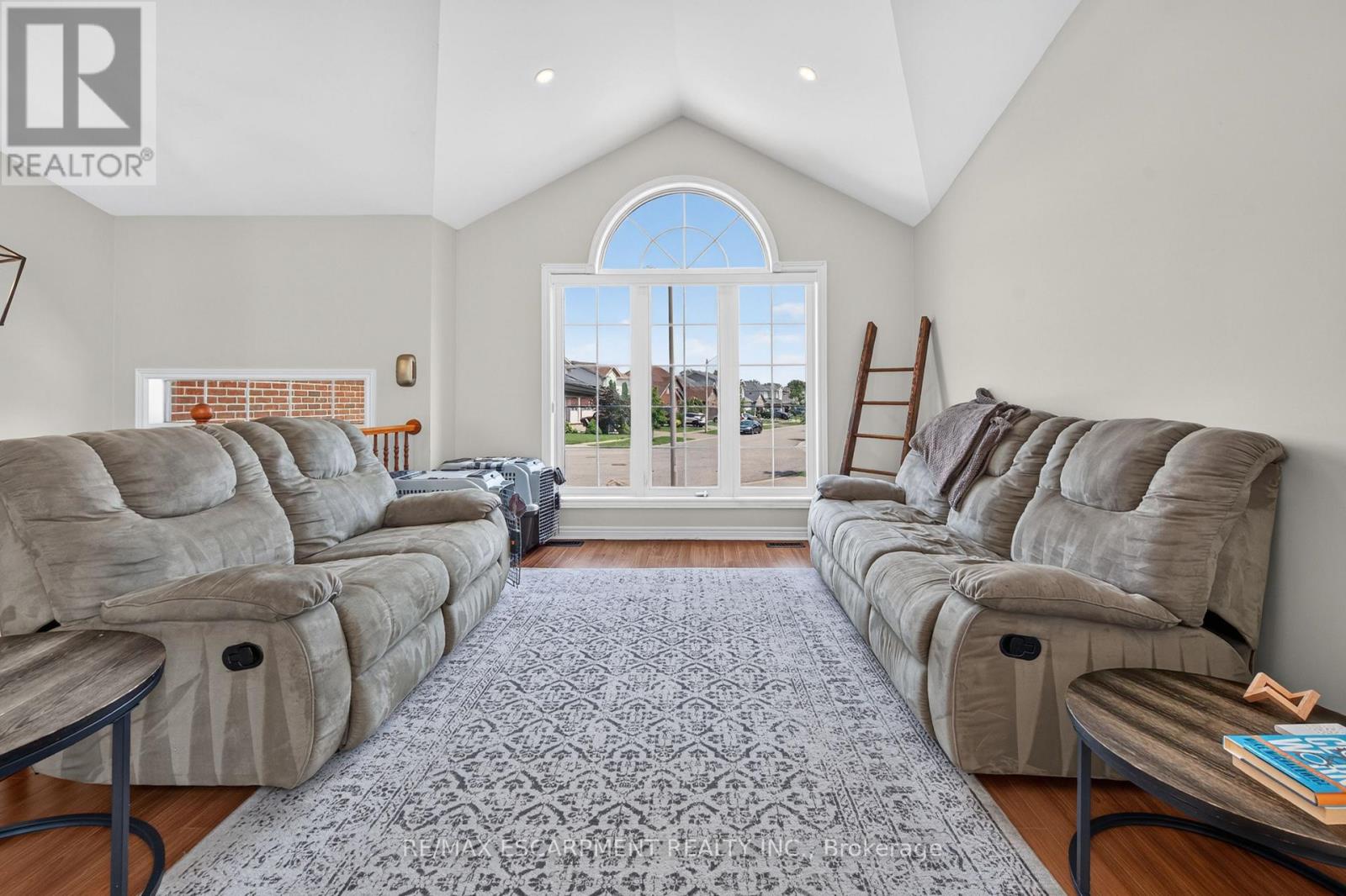 86 Golden Acres Drive, West Lincoln, Ontario  L0R 2A0 - Photo 8 - X13678686