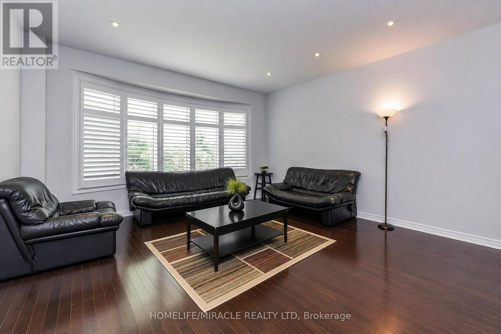 10 Danfield Court, Brampton, Ontario  L6Y 2X9 - Photo 15 - W13472360