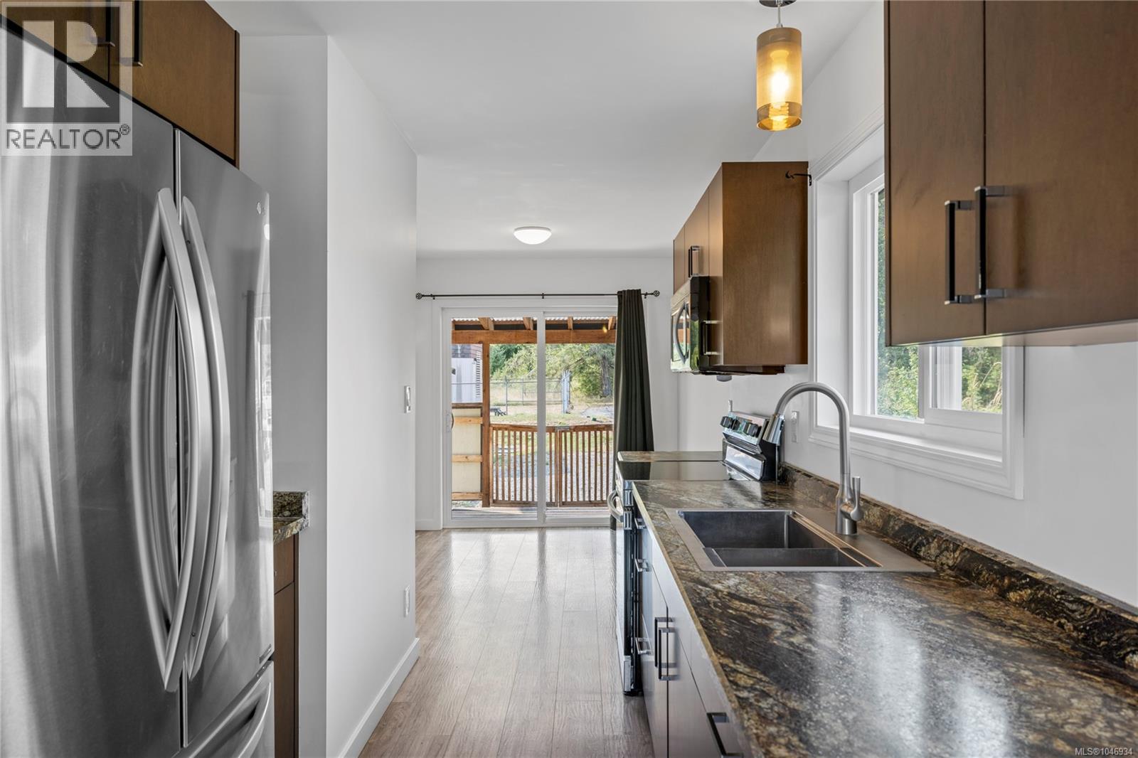 2228 Alberni Hwy, Coombs, British Columbia  V0R 1M0 - Photo 4 - 1046934