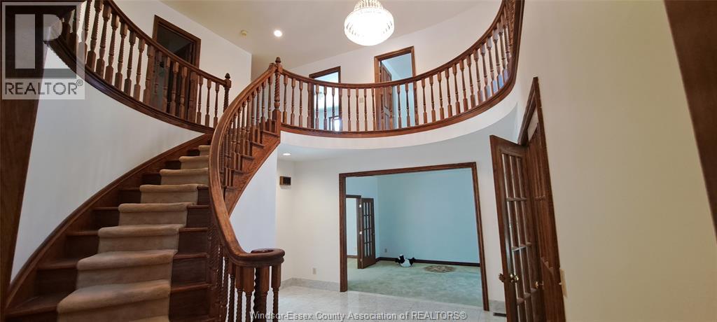 3431 Ancaster Court, Windsor, Ontario  N9E 4J5 - Photo 3 - 26019902