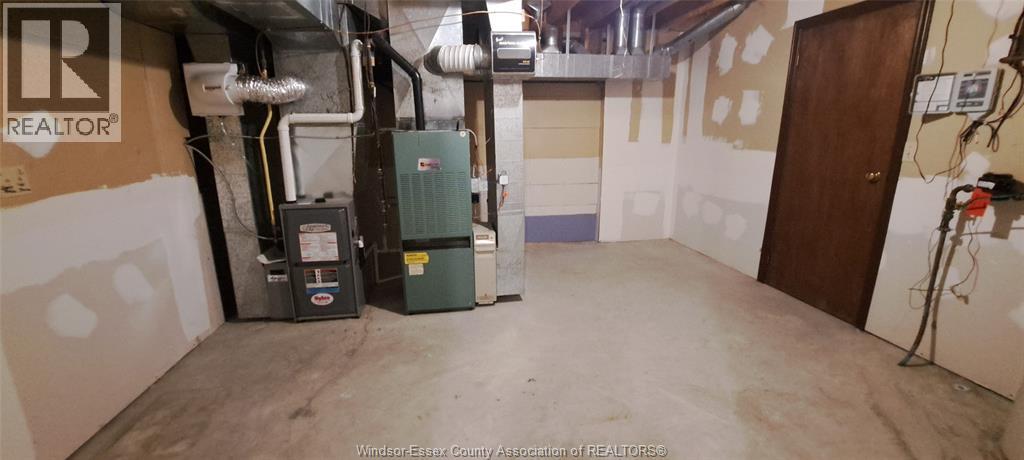 3431 Ancaster Court, Windsor, Ontario  N9E 4J5 - Photo 33 - 26019902