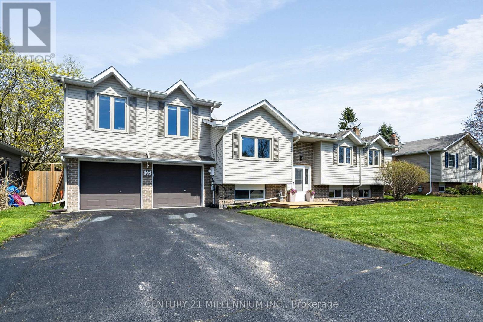 83 Douglas Crescent, Erin, Ontario  N0B 1Z0 - Photo 2 - X13527516