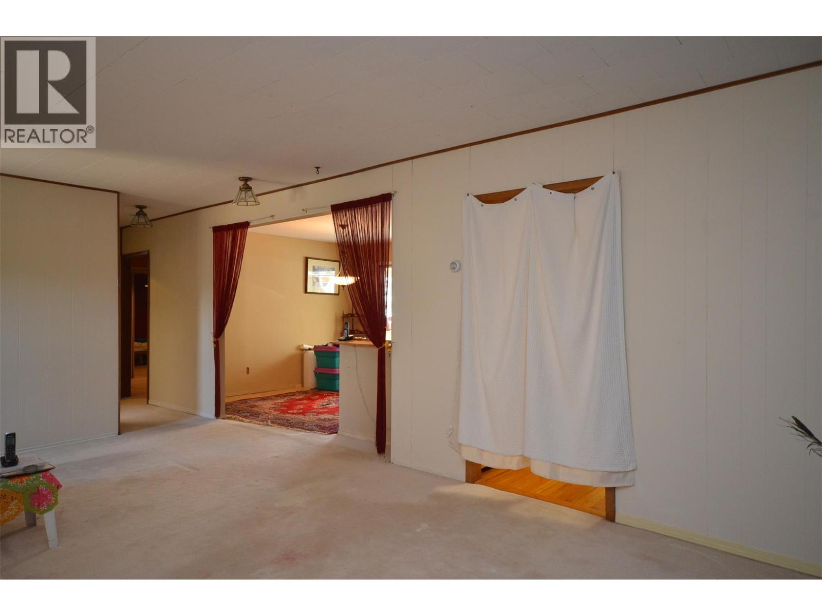 7609 Cunliffe Road, Coldstream, British Columbia  V1B 1T4 - Photo 35 - 10397577