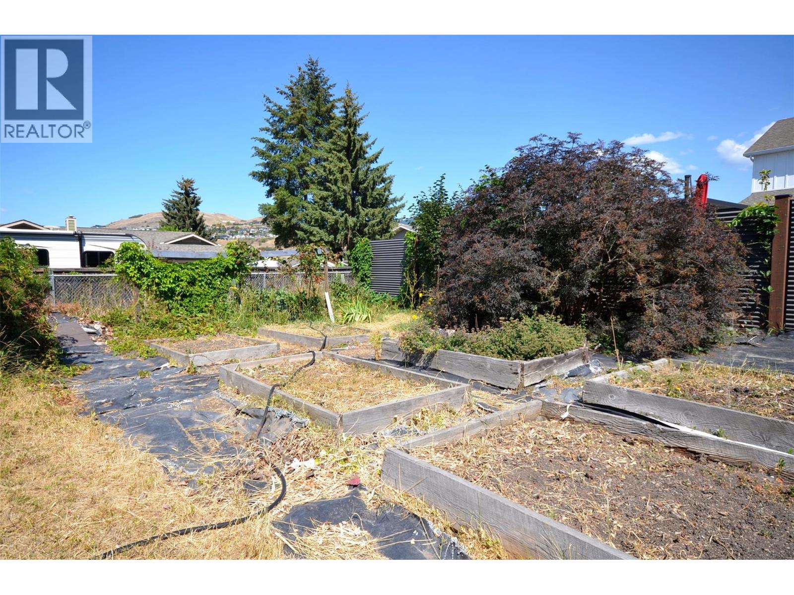7609 Cunliffe Road, Coldstream, British Columbia  V1B 1T4 - Photo 12 - 10397577