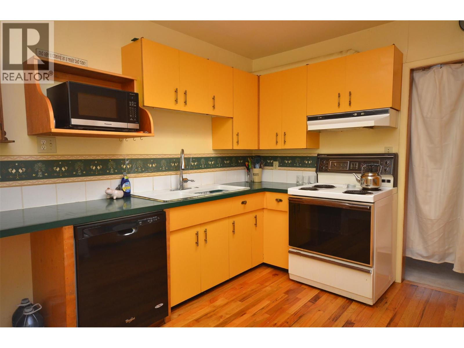 7609 Cunliffe Road, Coldstream, British Columbia  V1B 1T4 - Photo 24 - 10397577