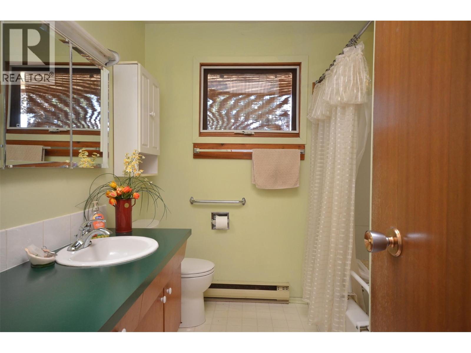 7609 Cunliffe Road, Coldstream, British Columbia  V1B 1T4 - Photo 58 - 10397577