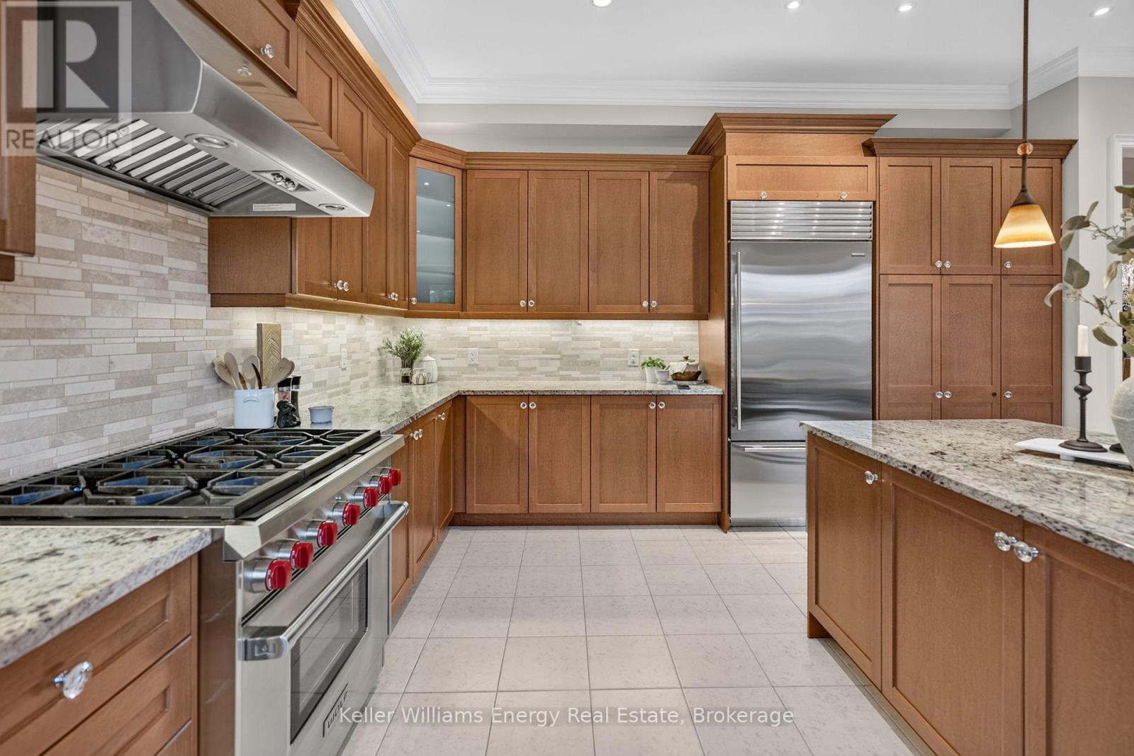 59 Venkata Drive, Vaughan, Ontario  L0J 1C0 - Photo 14 - N13676270