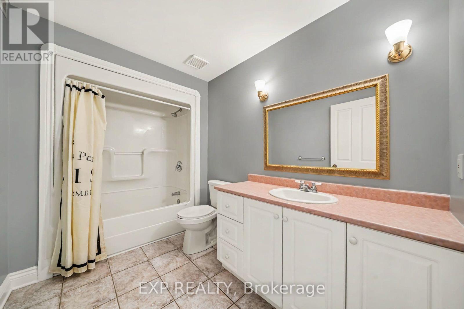 1007 St Pierre Road, Russell, Ontario  K0A 1W0 - Photo 33 - X13676844