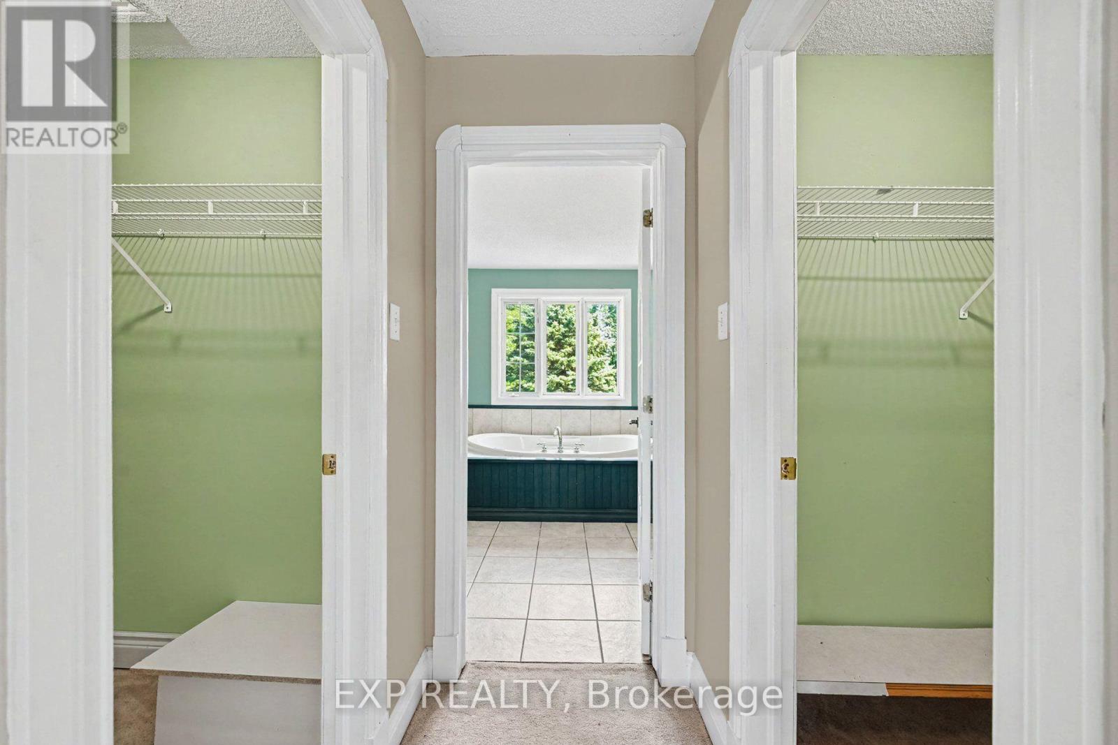 1007 St Pierre Road, Russell, Ontario  K0A 1W0 - Photo 29 - X13676844