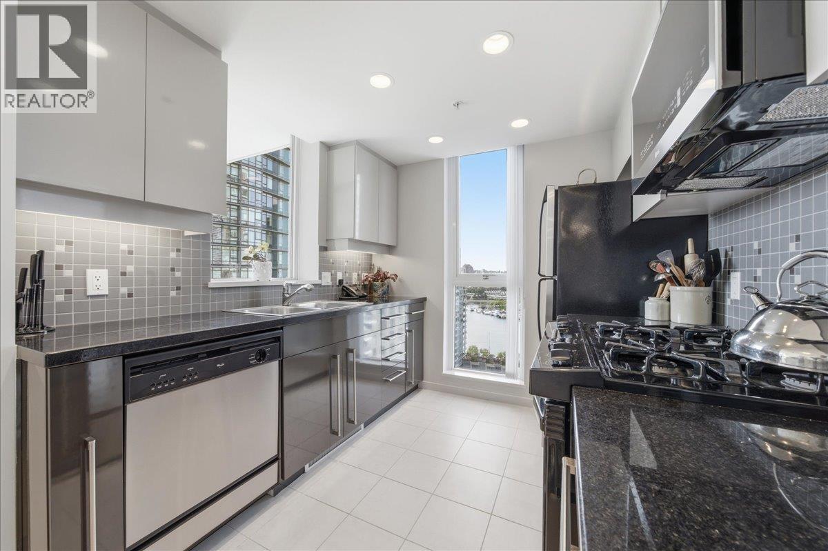 2002 1408 Strathmore Mews, Vancouver, British Columbia  V6Z 3A9 - Photo 15 - R3123671