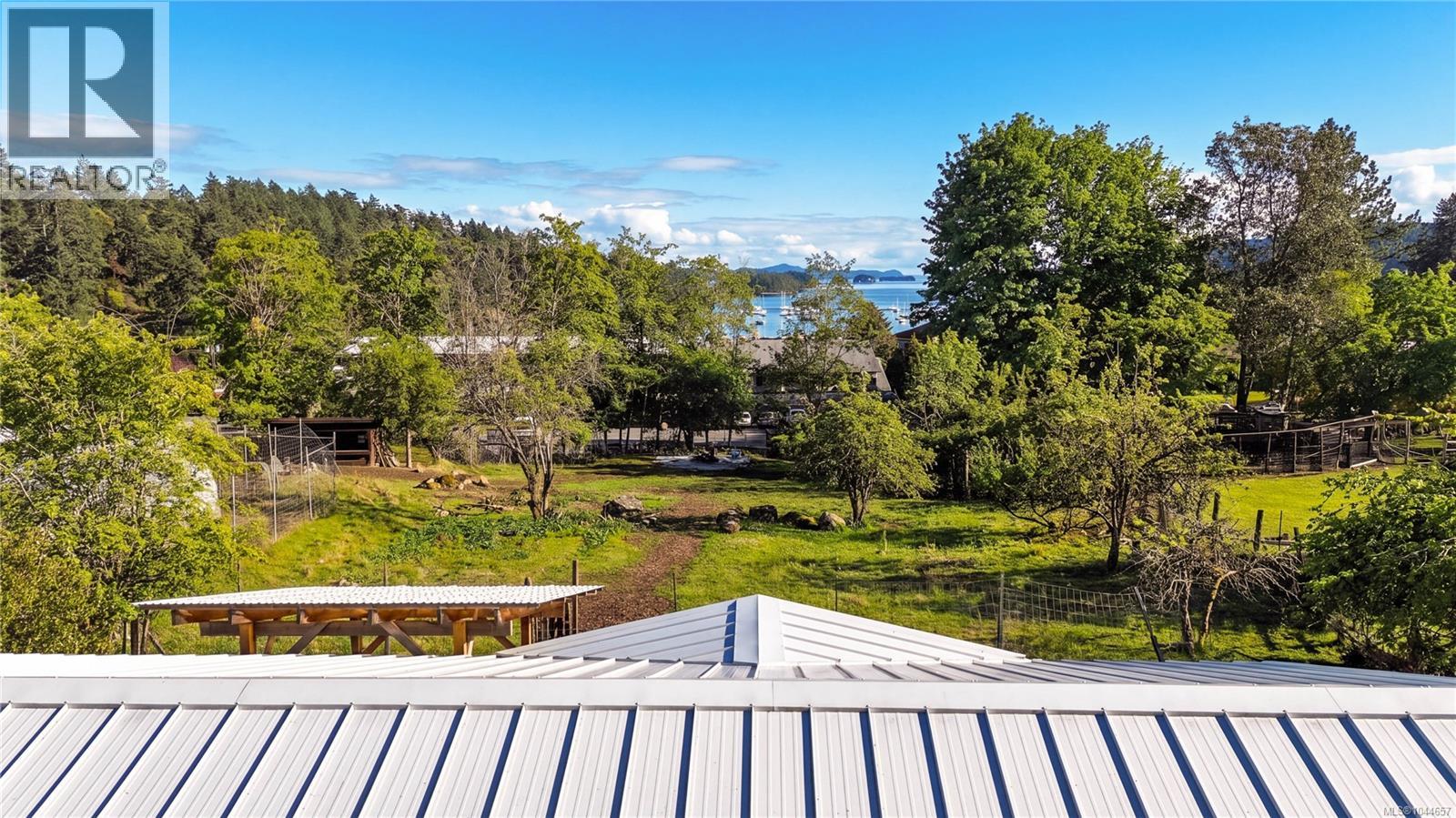 265 Lower Ganges Rd, Salt Spring, British Columbia  V8K 1S7 - Photo 4 - 1044657