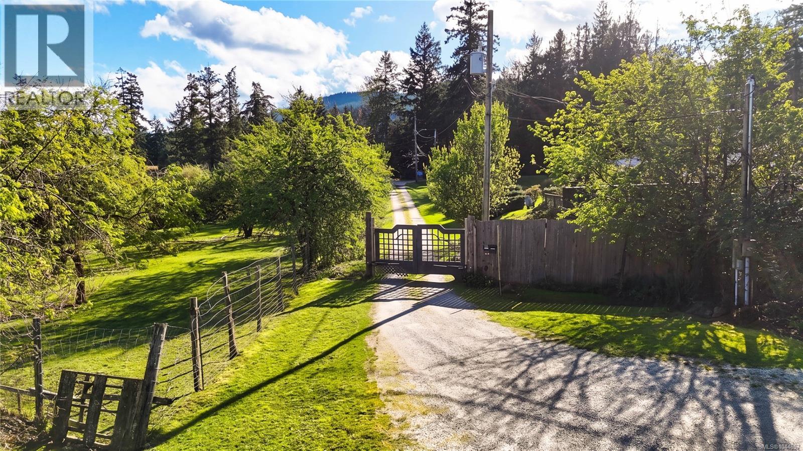 265 Lower Ganges Rd, Salt Spring, British Columbia  V8K 1S7 - Photo 25 - 1044657