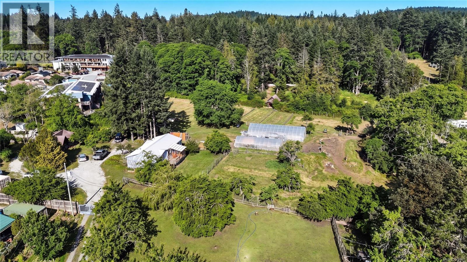 265 Lower Ganges Rd, Salt Spring, British Columbia  V8K 1S7 - Photo 14 - 1044657
