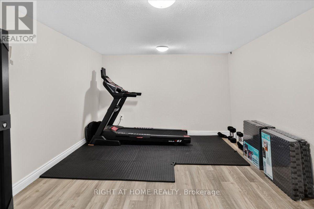 43 Monarch Park Drive, St. Catharines, Ontario  L2M 3K8 - Photo 22 - X13677784