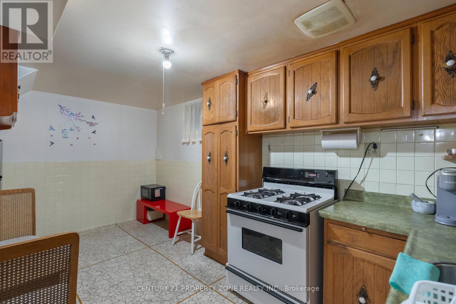 37 Laurentian Drive S, London East, Ontario  N5W 1N8 - Photo 18 - X13678708
