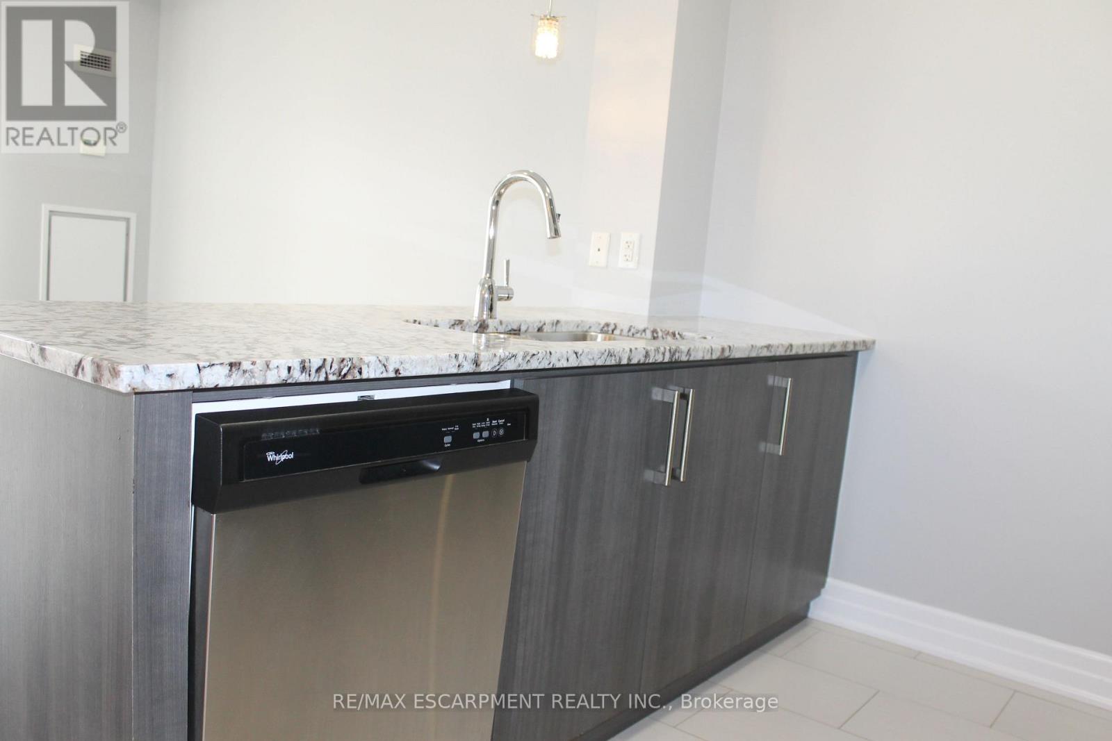 316 - 35 Southshore Crescent, Hamilton, Ontario L8E 0J2 - Photo 10 - X13678718