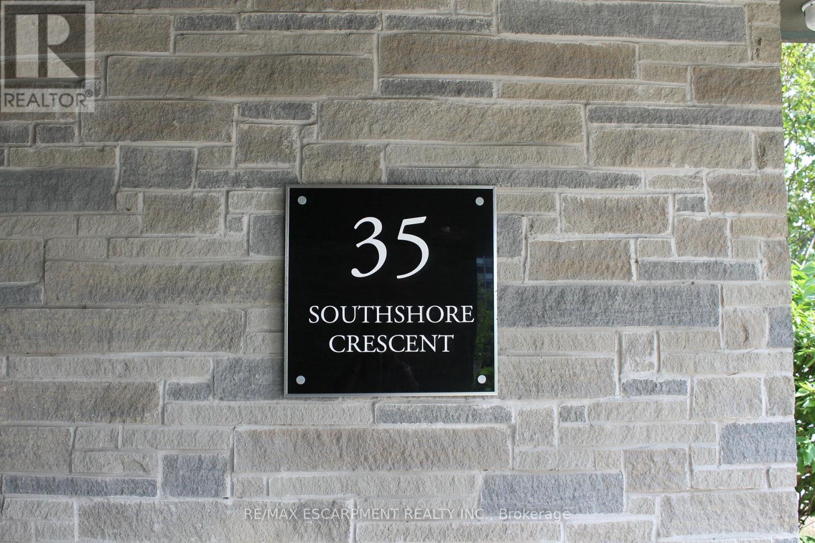 316 - 35 Southshore Crescent, Hamilton, Ontario L8E 0J2 - Photo 3 - X13678718