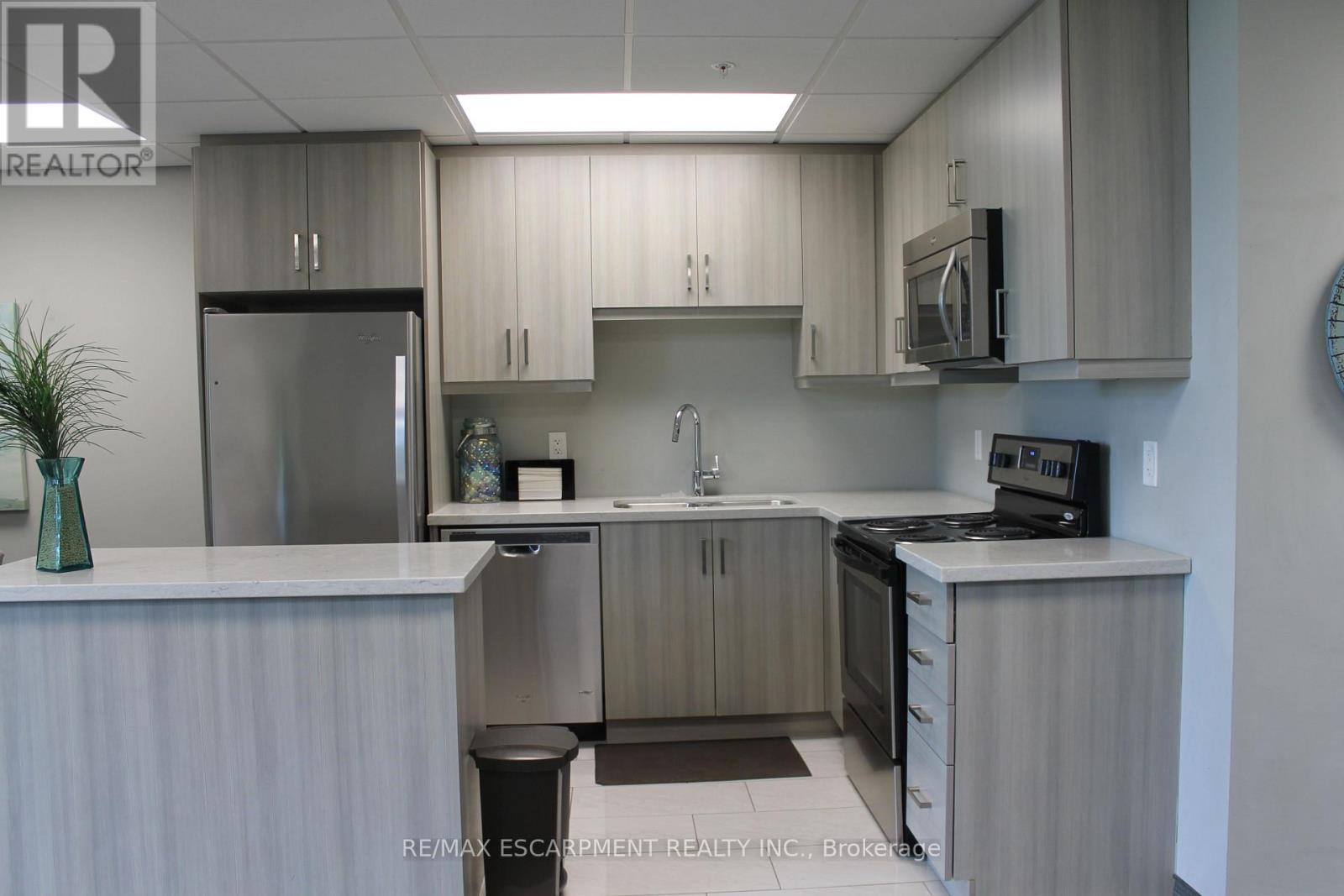 316 - 35 Southshore Crescent, Hamilton, Ontario L8E 0J2 - Photo 40 - X13678718