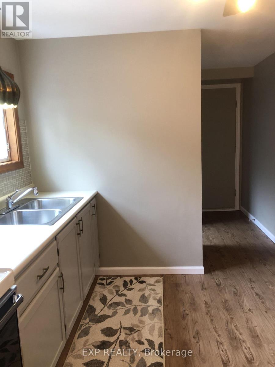 Lower - 64 Chapel Hill Crescent, Welland, Ontario  L3C 6G9 - Photo 6 - X13606852