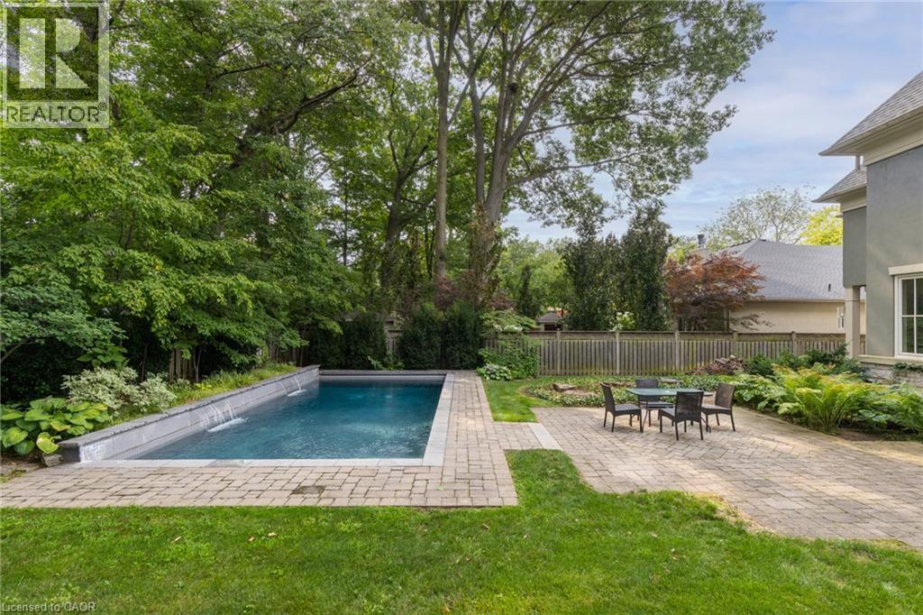 411 Wedgewood Drive, Oakville, Ontario  L6J 4S3 - Photo 13 - 40856024