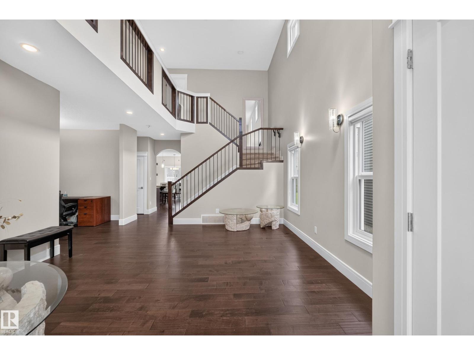 7014 Chivers Lo Sw, Edmonton, Alberta  T6W 3Y7 - Photo 4 - E4503719
