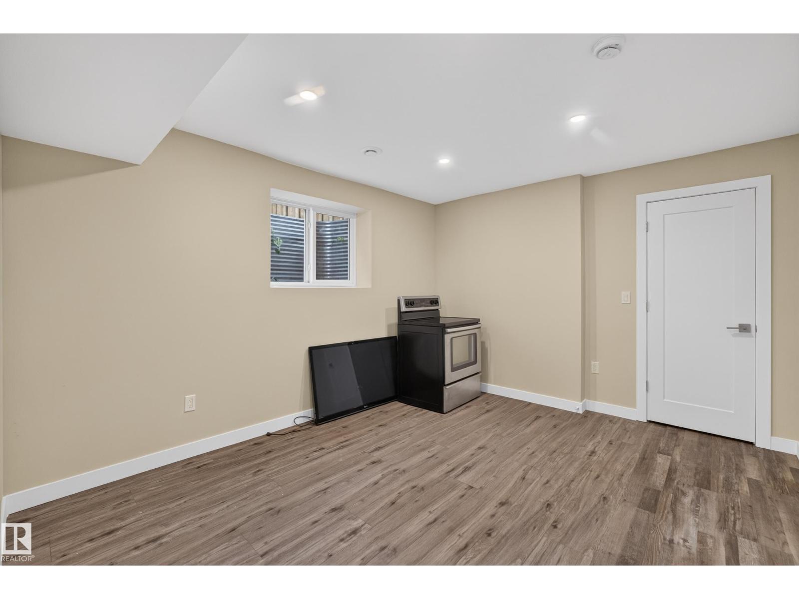 7014 Chivers Lo Sw, Edmonton, Alberta  T6W 3Y7 - Photo 39 - E4503719