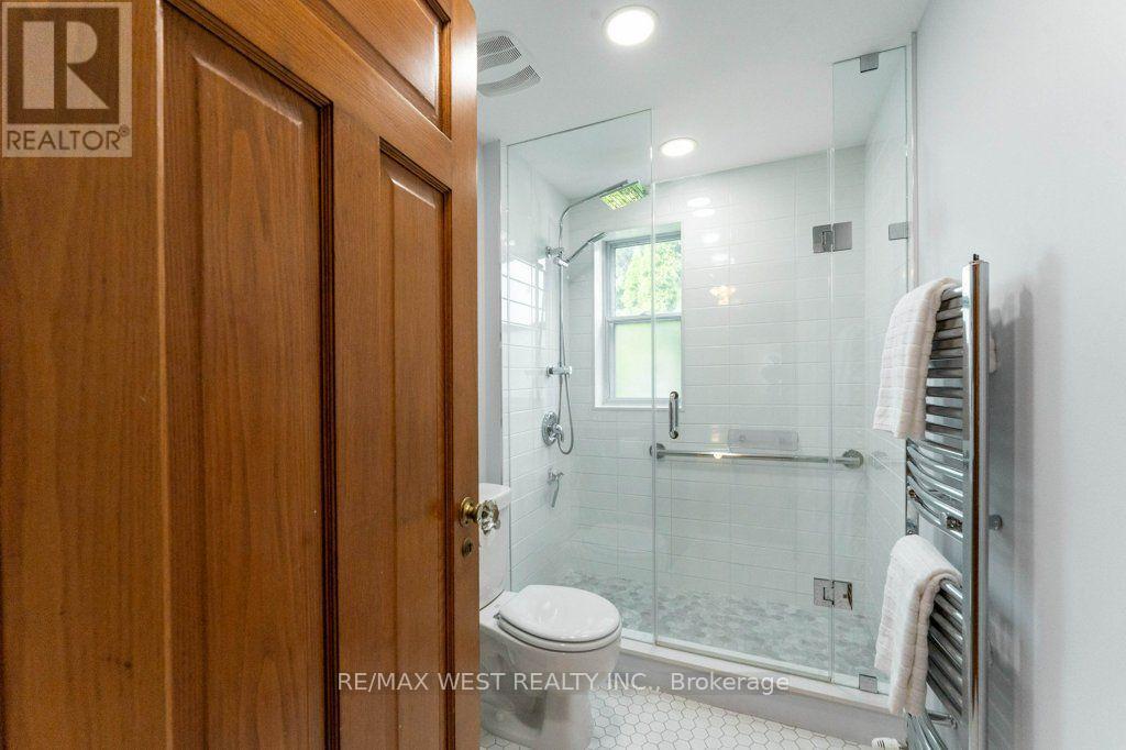 40 Delaware Avenue, Toronto, Ontario  M6H 2S7 - Photo 22 - C13676380