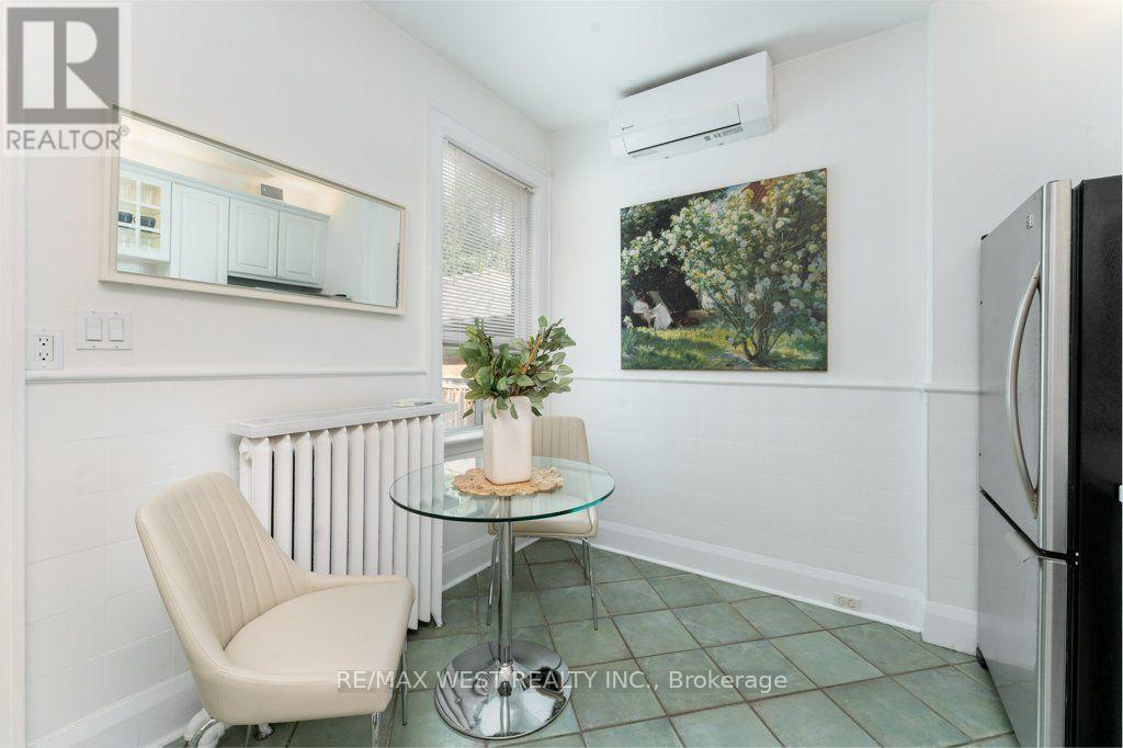40 Delaware Avenue, Toronto, Ontario  M6H 2S7 - Photo 16 - C13676380