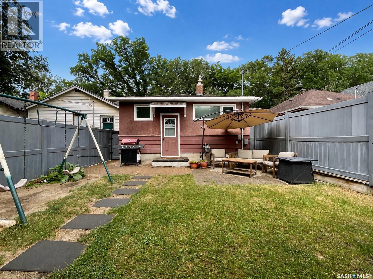 1947 Athol Street, Regina, Saskatchewan  S4T 3E4 - Photo 28 - SK045653