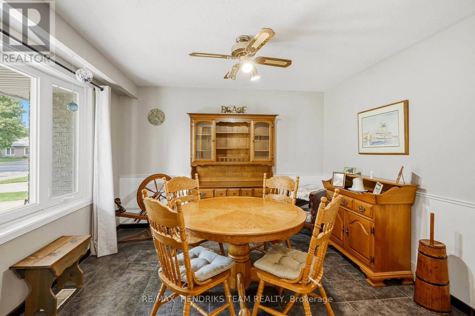 4 Royal Orchard Crescent, St. Catharines, Ontario  L2N 4E9 - Photo 10 - X13678726