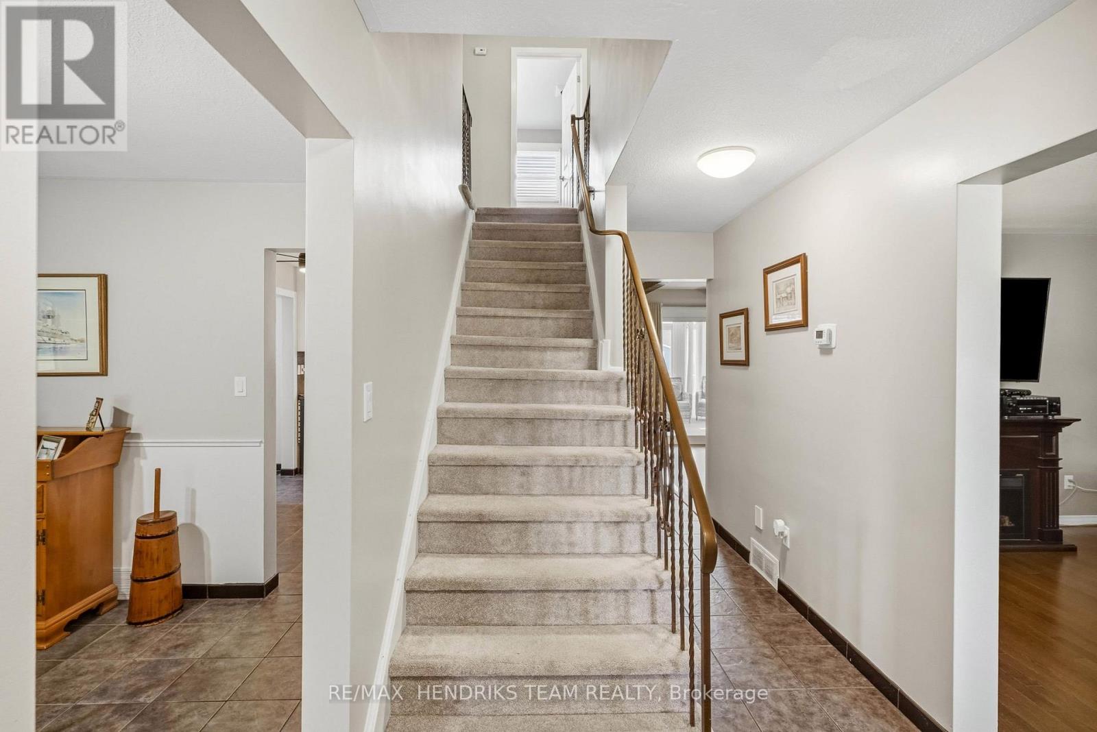 4 Royal Orchard Crescent, St. Catharines, Ontario  L2N 4E9 - Photo 19 - X13678726