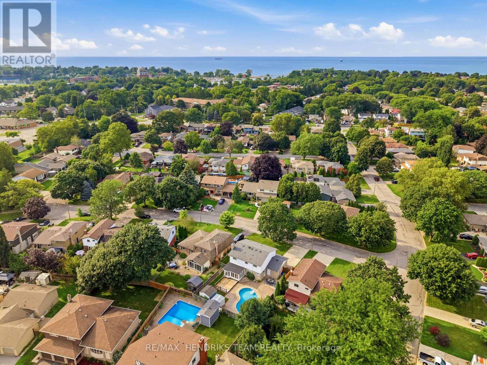 4 Royal Orchard Crescent, St. Catharines, Ontario  L2N 4E9 - Photo 43 - X13678726