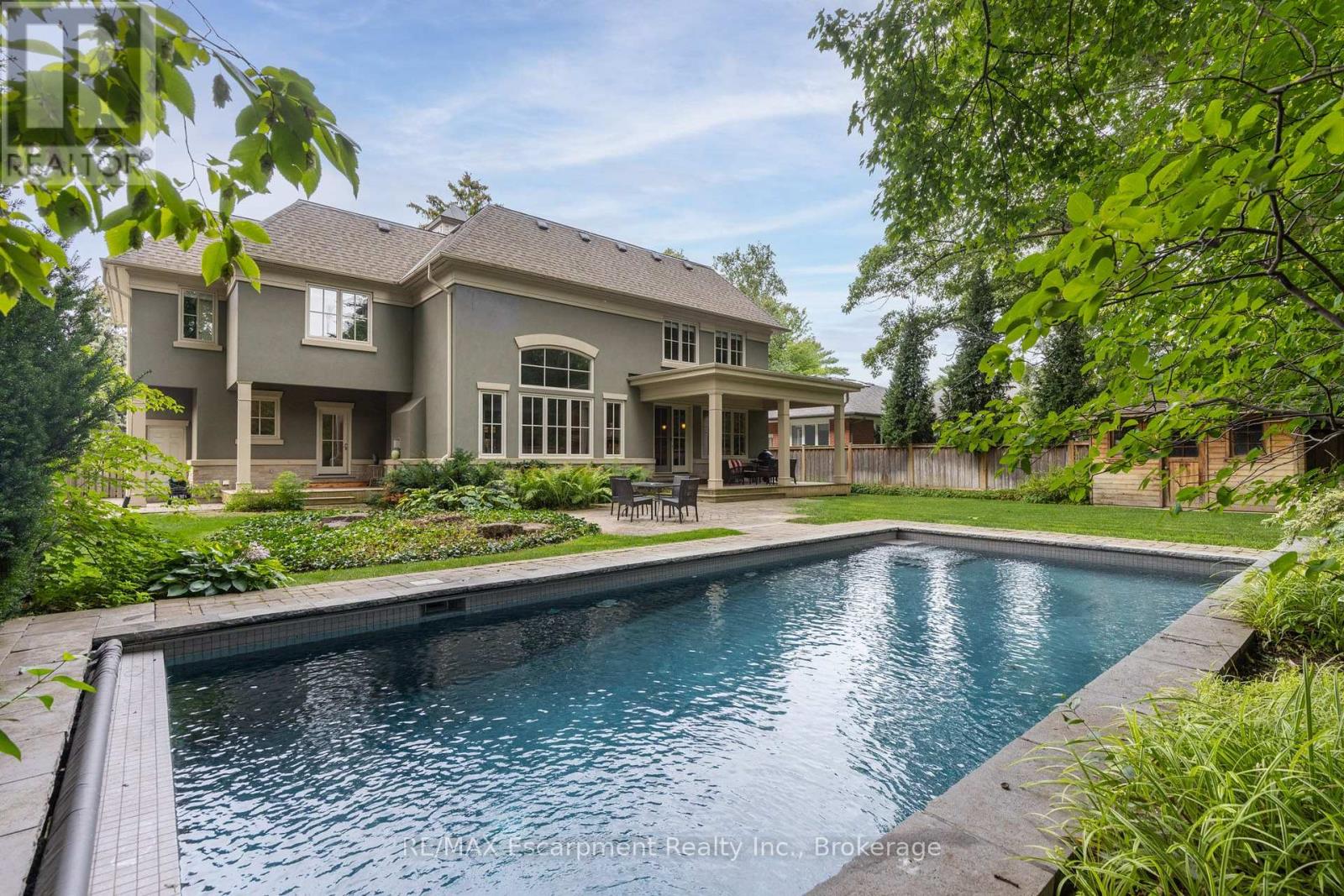 411 Wedgewood Drive, Oakville, Ontario  L6J 4S3 - Photo 8 - W13678754