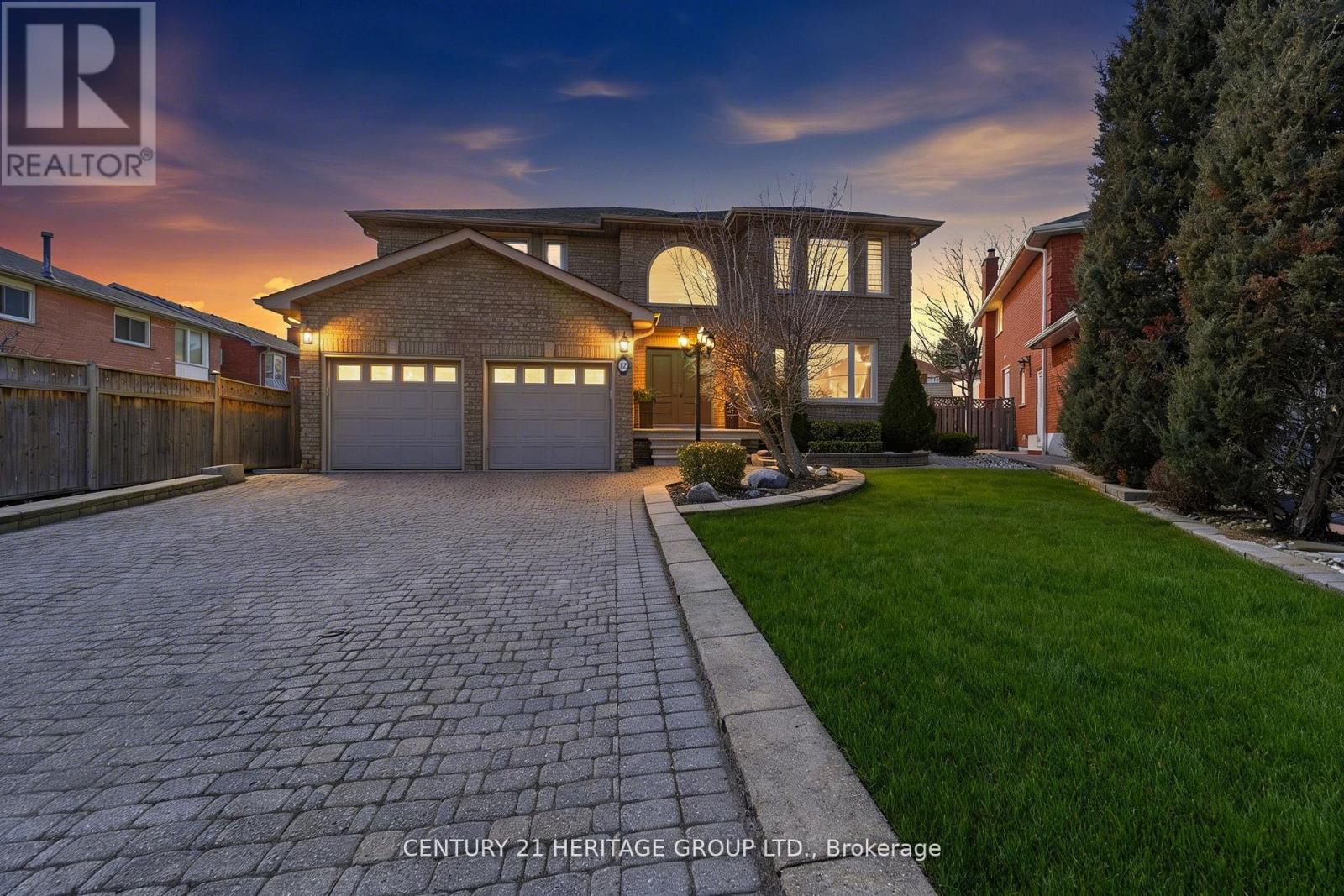 12 LAVINIO COURT, Vaughan, Ontario