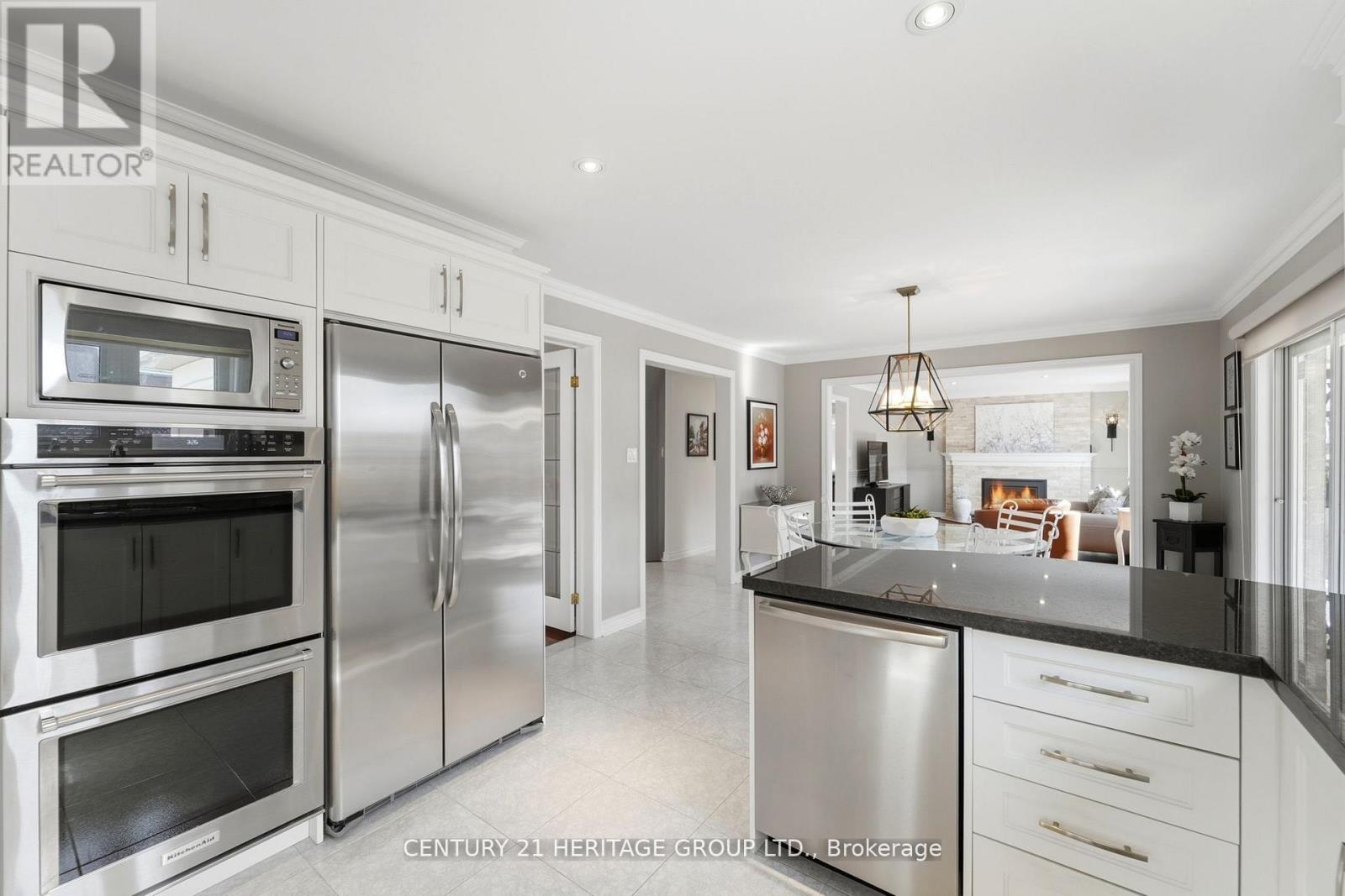 12 Lavinio Court, Vaughan, Ontario  L6A 1V8 - Photo 12 - N13678750