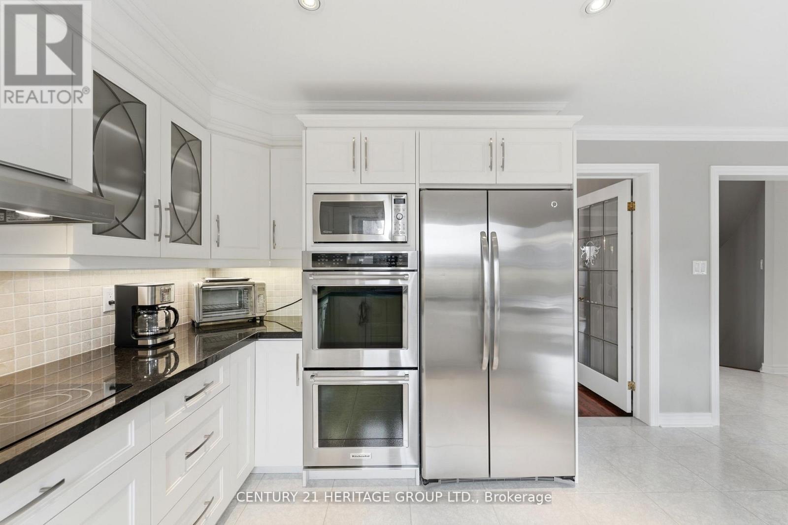 12 Lavinio Court, Vaughan, Ontario  L6A 1V8 - Photo 13 - N13678750